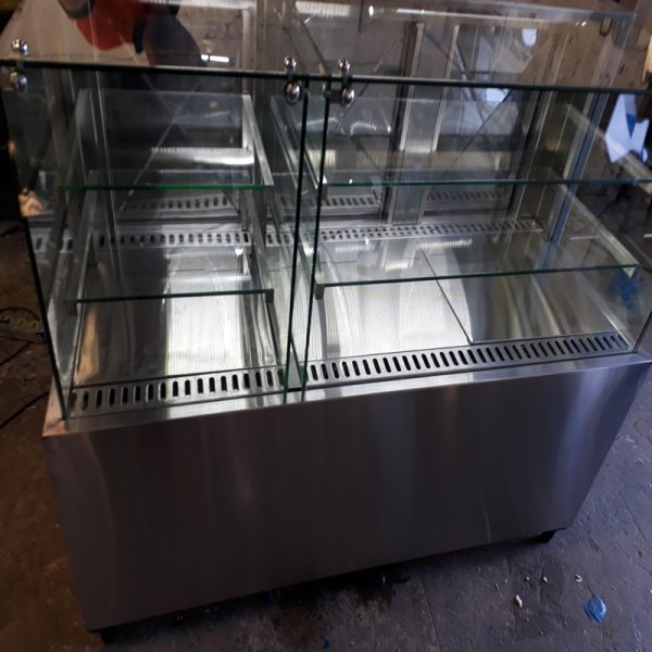 Fabrica de Vitrine Refrigerada e Quente para café e Rotisseria